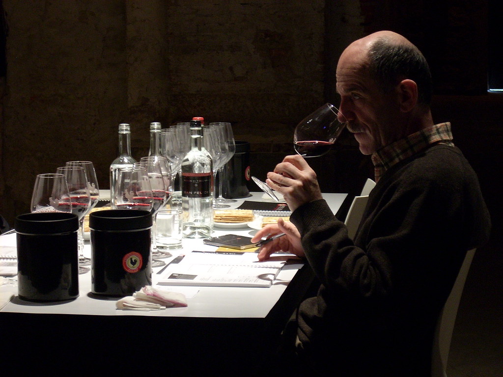 Degustazione_vino_Chianti